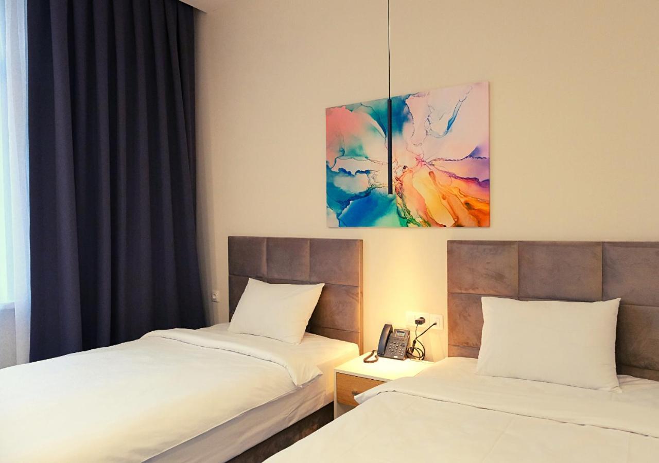 Add Hotel Almaty Exterior photo