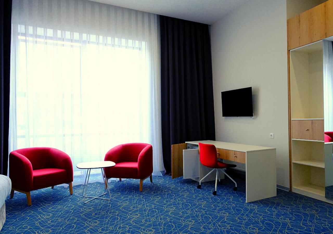 Add Hotel Almaty Exterior photo